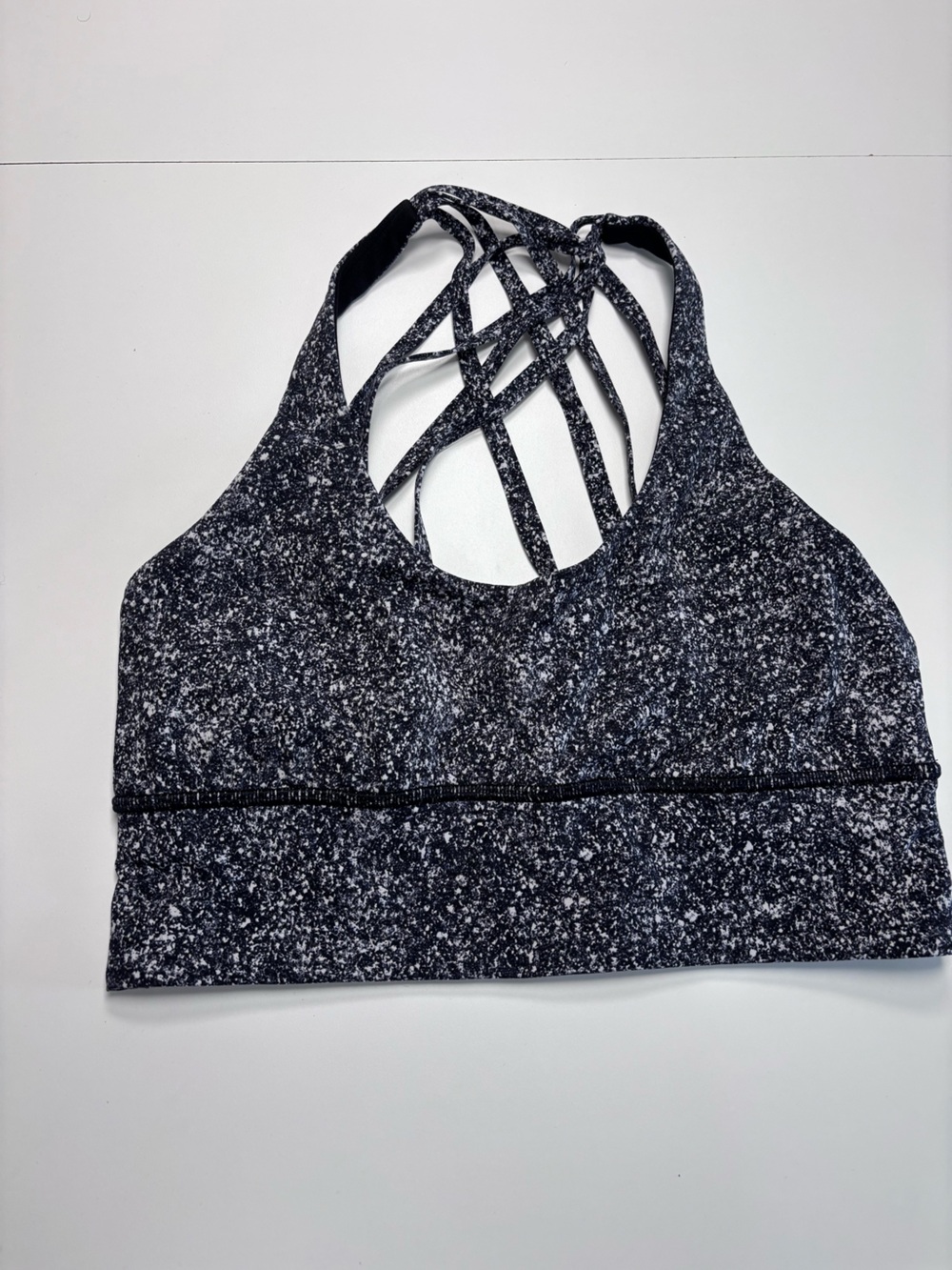 lululemon athletica Black Speckled Free to Be Me Multi-Strap Sports Bra NWOT Sz8